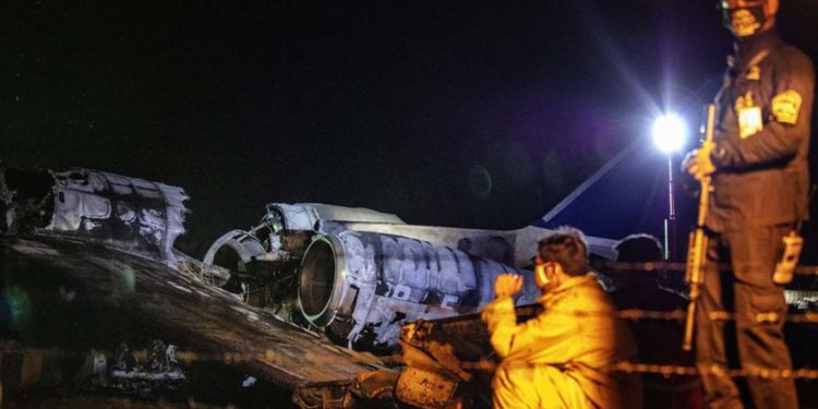 Plane catches fire on takeoff at Philippine airport, eight dead