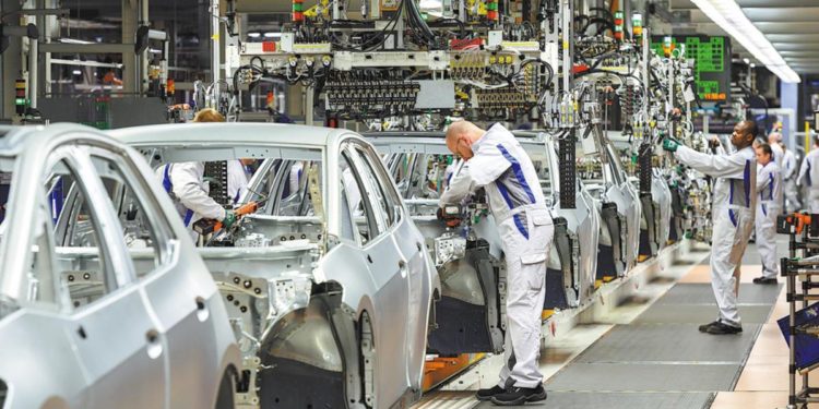 German carmakers to resume production as economy reopens