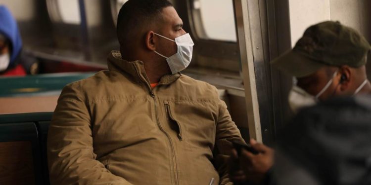 The United States records 1,303 coronavirus deaths in 24 hours: Johns Hopkins