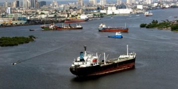 Nigeria to cut oil production