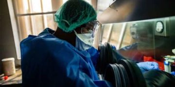 Nigeria’s coronavirus cases jump by single-day record of 195 cases
