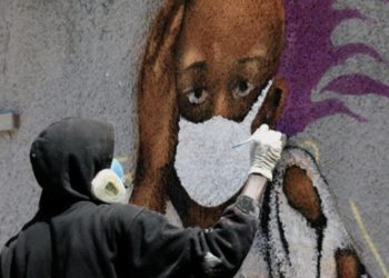 Senegal's graffiti artists join fight against coronavirus