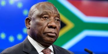 South Africa to deploy tens of thousands more troops for lockdown