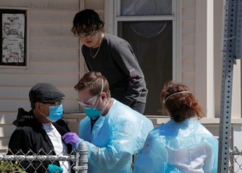 US surpasses 700,000 coronavirus cases