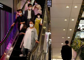 South Koreans prepare to return to normal life amid slowing COVID-19 outbreak