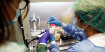 Italy warned of severe rebound of COVID-19