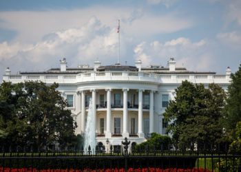 White House directs West Wing staff to wear masks at all times: administration official