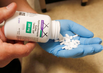 COVID-19: UK pauses hydroxychloroquine trial