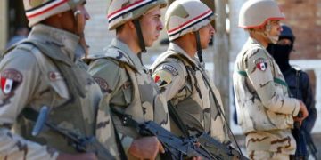 Cairo: 10 Egyptian soldiers, officer killed or wounded in a bomb attack in Northern Sinai