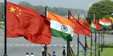 China, India should keep cooperation as a priority