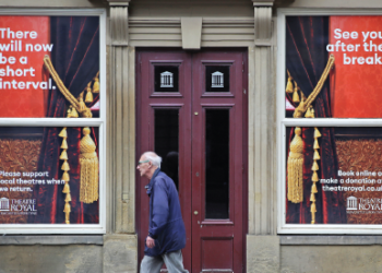 UK abandons 2-meter social distance rule