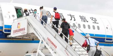 Chinese exodus from Kenya begins with 200 aboard first flight