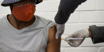Africans working to speed up vaccine trials