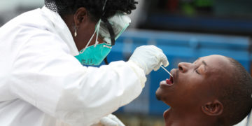 More health workers in Africa infected -- WHO