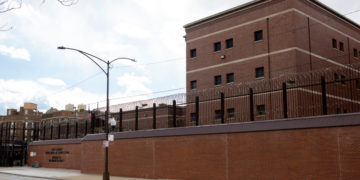 Prisons infected by COVID-19 threaten nearby communities: researchers say