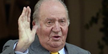 Juan Carlos of Spain Goes Into Exile During Corruption Investigation