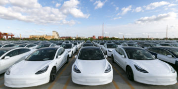 CHINA: Tesla to export electric vehicles made in Shanghai