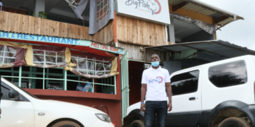 Nairobi: Kenyan restaurateur fishing for success online