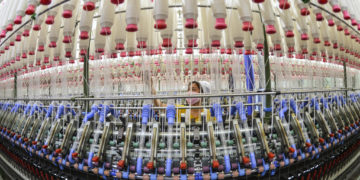 China: Policy advisers, Dual circulation vital to growth