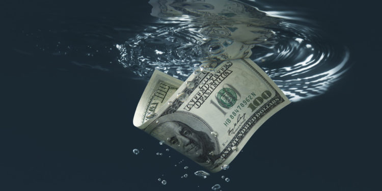 US dollar share of global reserves sinks to lowest since 1995 – IMF