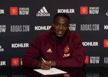 Manchester United Eric Bailly signs new contract to 2024