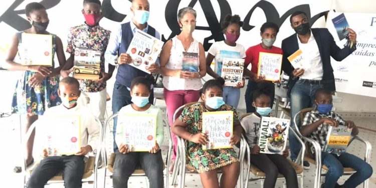 World Book Day: US consul to Equatorial Guinea visited Dreams Hub, an initiative by writer Oscar A. NCHASO BEKARI