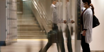 Covid-19: Japan set to extend virus emergency for Tokyo