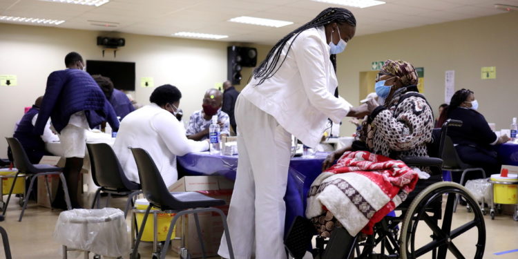 COVID-19: South Africa "technically" entered the third wave of coronavirus