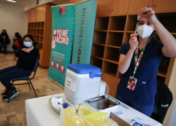 COVID-19: Chile fully vaccinates 68 percent of target population