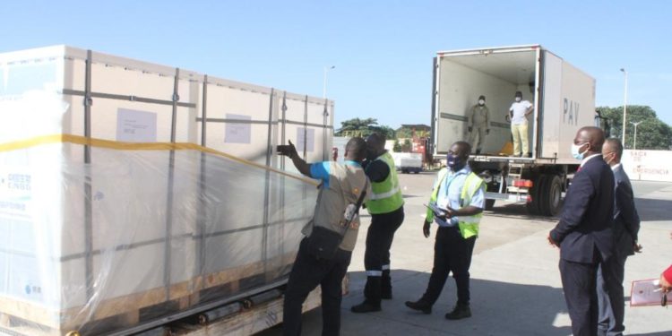 Coronavirus: Mozambique receives another 500,000 doses of vaccine