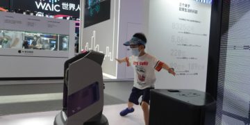 China welcomes multinational corporations seeking to establish AI R&D facilities in the country