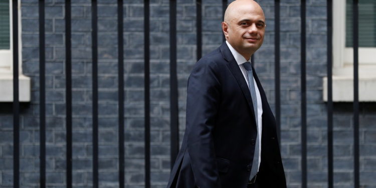 UK health secretary deletes tweet telling Brits not to ‘cower’ from Covid-19 after sparking uproar