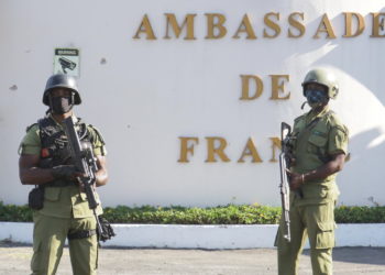 Dar es Salaam: Gunman kills 4 near embassy in Tanzania