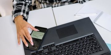 China combs through online content that ‘bad-mouths’ its economy