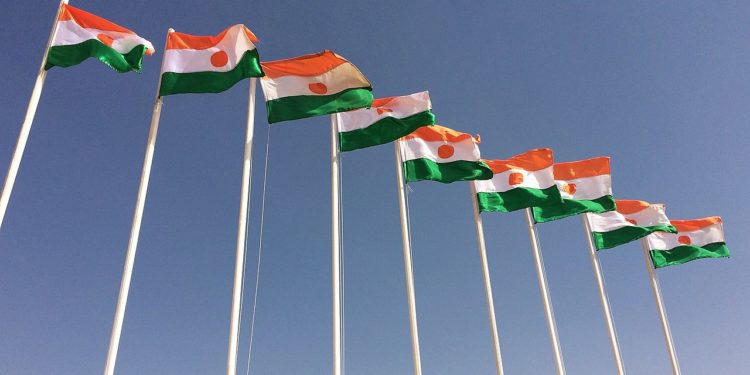 Niger: Nigeriens mourn 37 killed in massacre