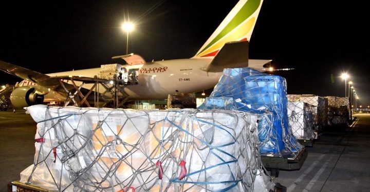 MOGADISHU: China on Saturday donated a batch of humanitarian assistance to Somalia