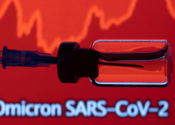 South African specialist says symptoms of Omicron may not differ significantly