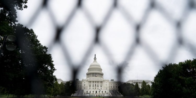 United States should not attempt to defeat China: former Israeli FM