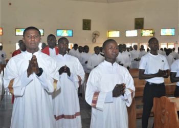 NIGERIA: TERRORISTS KIDNAP CATHOLIC PRIEST IN KADUNA