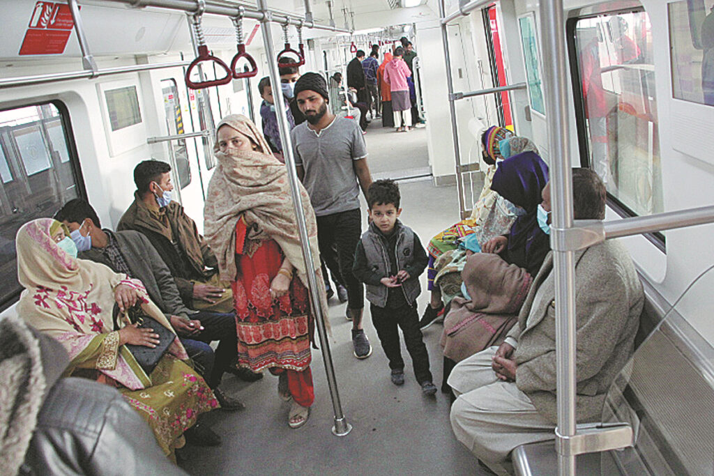 Experts call for stronger partnership with China rather than copycat moves