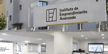 Spain: Institute for Advanced Entrepreneurship Opens New Headquarter in Miami, Signs MOU with Dreams Hub, member of AfriLabs