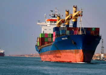 Cairo: Egypt's Suez Canal to raise transit fees in 2023