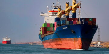 Cairo: Egypt's Suez Canal to raise transit fees in 2023