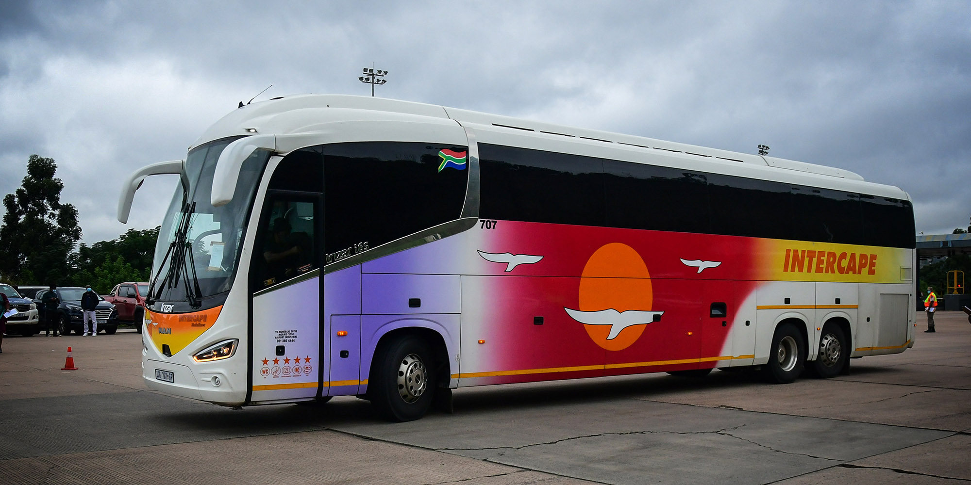 South Africa: Zimbabwean Bound Bus Attacked By Armed Robbers