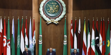Damascus: Arab League votes unanimously to re-admit Syria