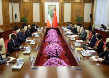 Equatorial Guinea: Simeon Oyono Esono Angue meets Chinese Foreign Minister Qin Gang