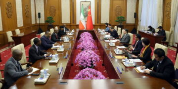 Equatorial Guinea: Simeon Oyono Esono Angue meets Chinese Foreign Minister Qin Gang