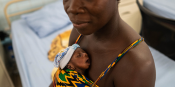Ivory Coast: “Kangaroo Method” Adopted by Hospital Saves Premature Babies