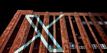 Elon Musk: Twitter rebranded as X as blue bird logo killed off