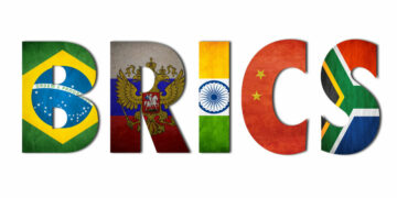 SA Leader Stresses Neutrality Ahead of Brics Summit